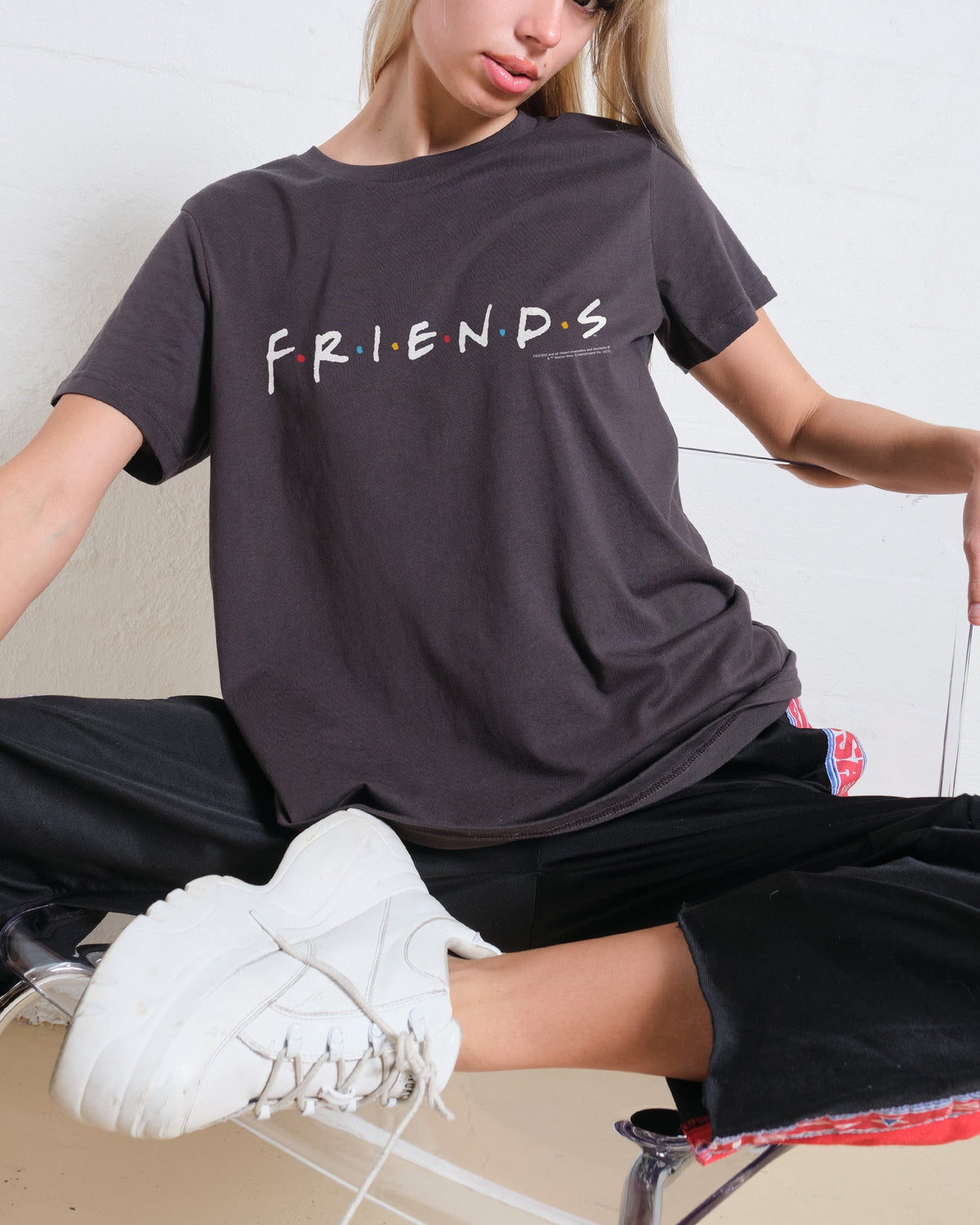 Friends Logo Women's Tee Unisex