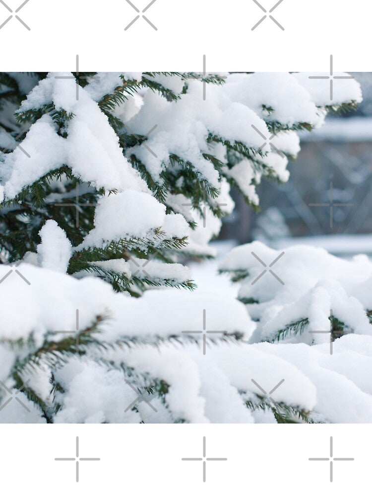 Snowy tree. by Theleochick