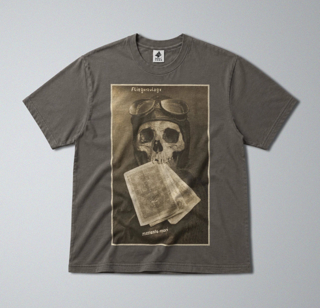 100% Cotton Tee - Regular Fit - Unisex - WW1 Memento Mori Print - Macabre Skull Unisex