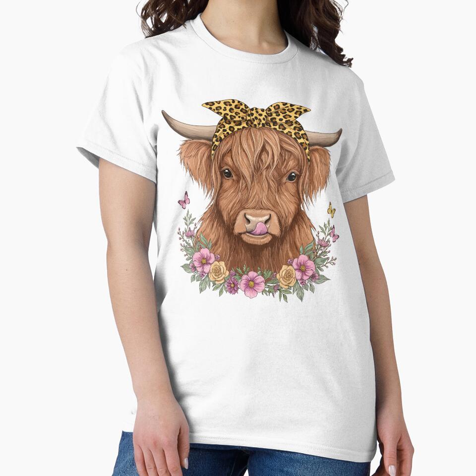Vintage highland cow graphic t-shirt for women, Floral Highland Cow Sublimation, Western Funny Heifer, mama cow by rich4Design