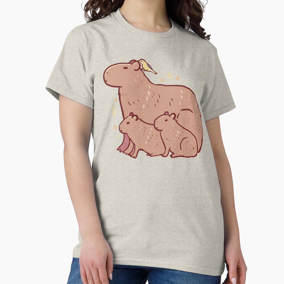 Capybara mom by Artofmayara