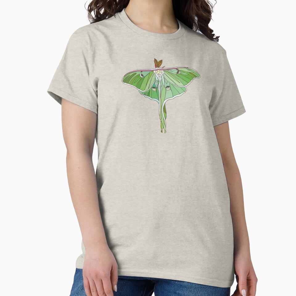 Majestic Luna Moth by MaddysArts