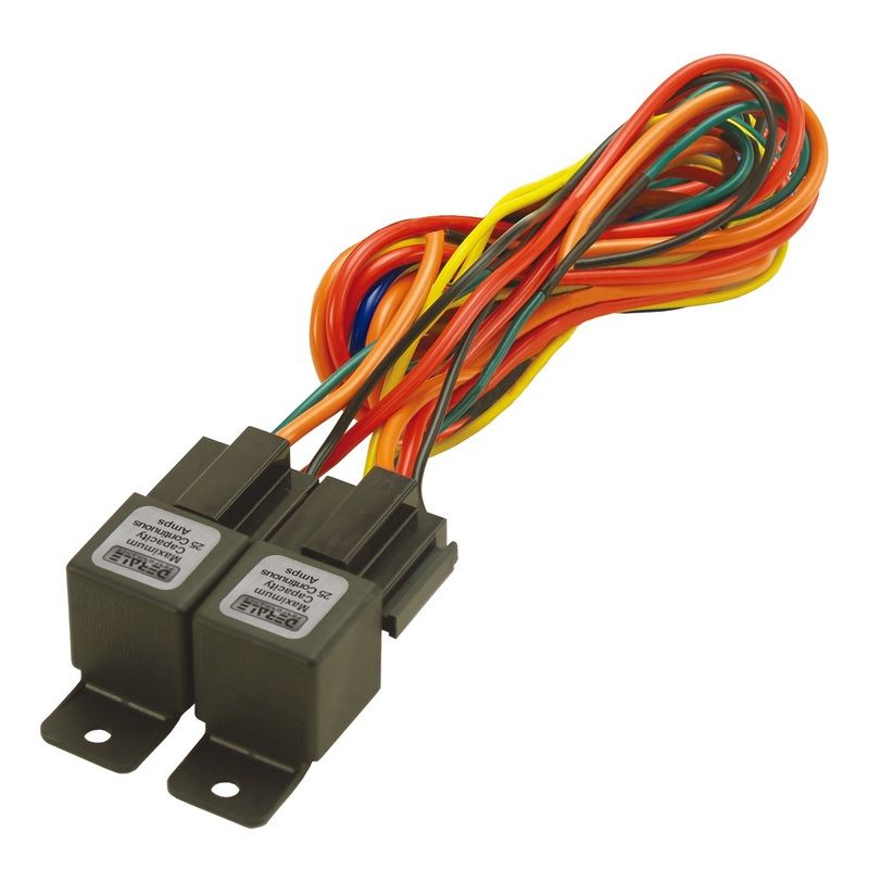 Derale 16765 40/60 Amp Dual Relay w/Wiring Harness