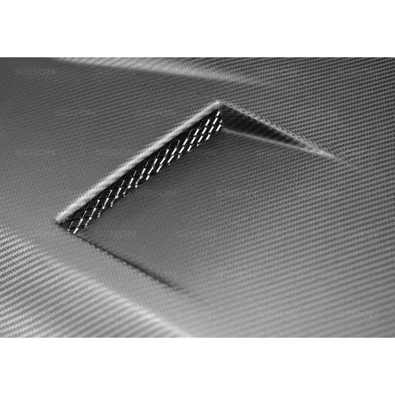 Seibon GTII Dry Carbon Hood | 2009-2015 Nissan GTR R35 (HD0910NSGTR-GTII-DRY)